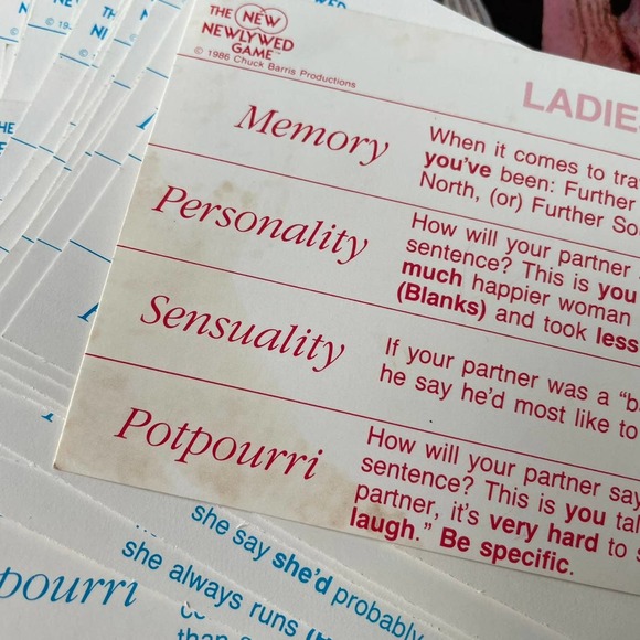 The Newlywed Board Game Vintage 1986 Replacement Pieces NO Pencils or Erasers - Picture 11 of 12